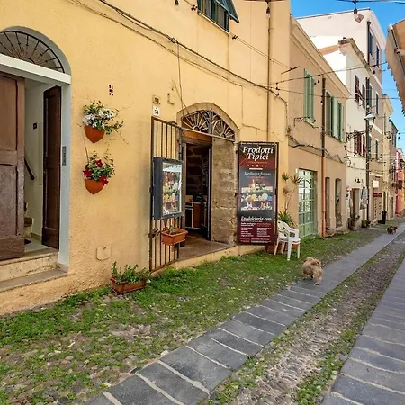 Machin 57 - Magnolia Holidays *