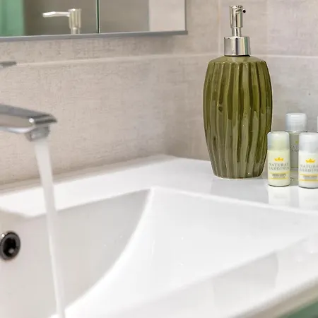 Machin 57 - Magnolia Holidays Apartmán *