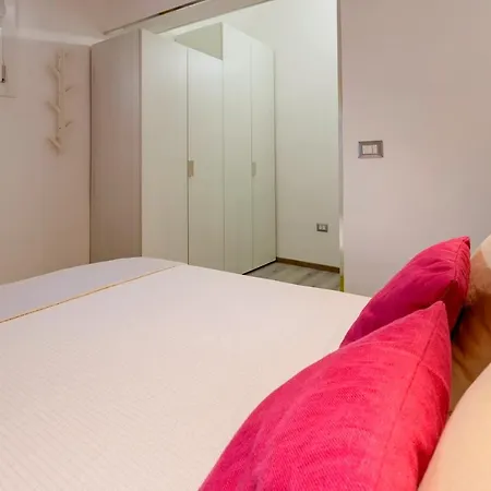 Machin 57 - Magnolia Holidays Альгеро